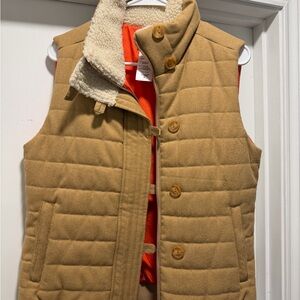 Patagonia Women’s Vagabunda Vest with Sherpa Lining